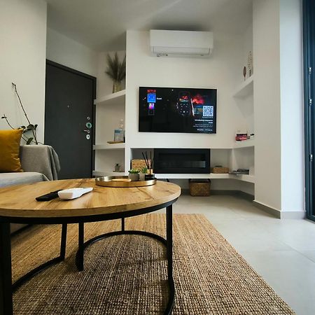אתונה Floral Home 2 - 1St Floor Apt With Private Parking! מראה חיצוני תמונה