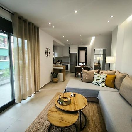 אתונה Floral Home 2 - 1St Floor Apt With Private Parking! מראה חיצוני תמונה